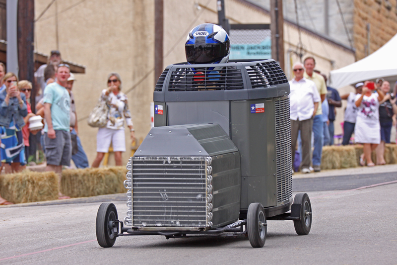 Illustration for article titled Soap Box Derby
